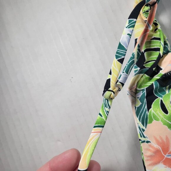 Volcom Shady Beach Women Tropical Floral Adjustable Halter Bikini Top Size XL - Picture 10 of 10